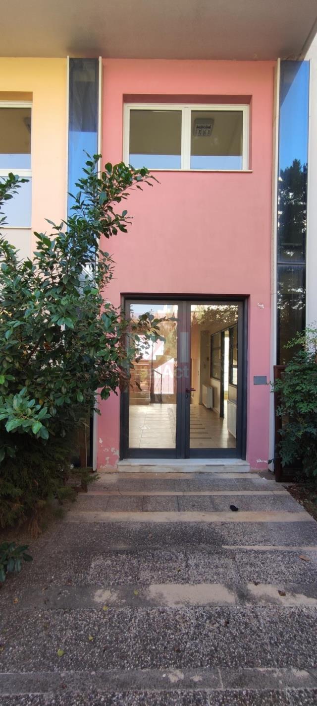 (For Sale) Commercial Building || Athens North/Chalandri - 317 Sq.m, 450.000€ 